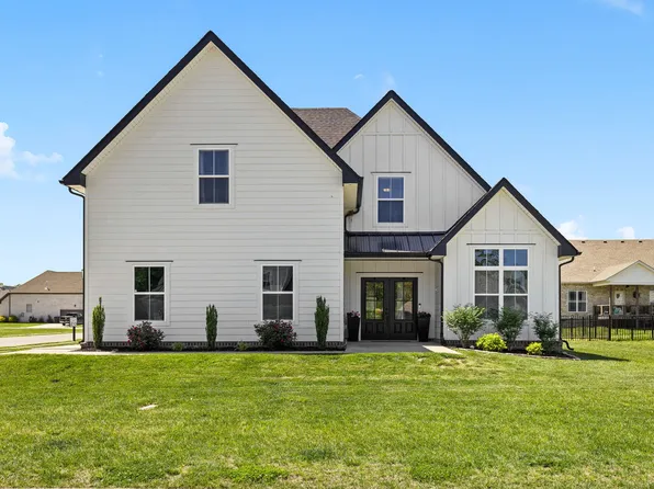 792 Ella Ln, Clarksville, TN 37043