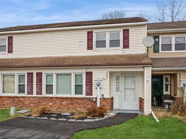 10 Coll Hollow, Poughkeepsie, NY 12601