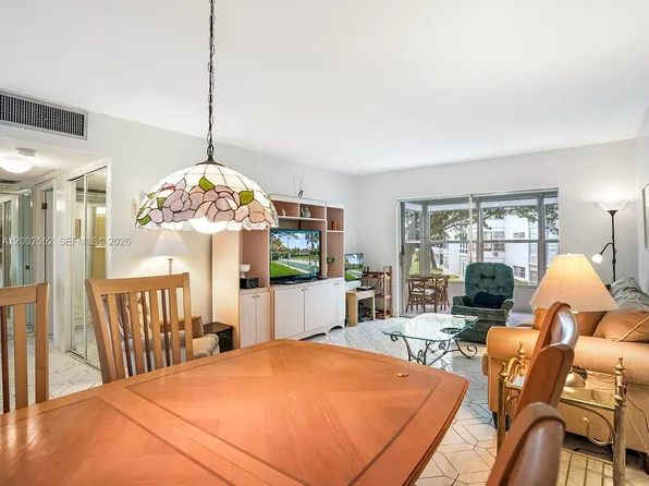 4806 NW 36th St APT 515, Fort Lauderdale, FL 33319