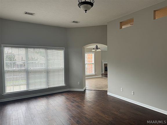 5th image of 119 Grasmere Ct