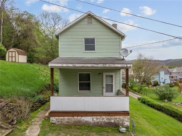 312 Harrison Ave, East Vandergrift, PA 15690
