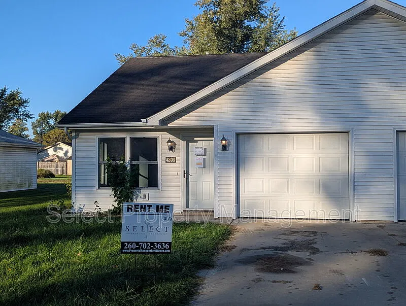 2 bed, 2.0 bath, 858 sqft, $1,249 — Photo 1