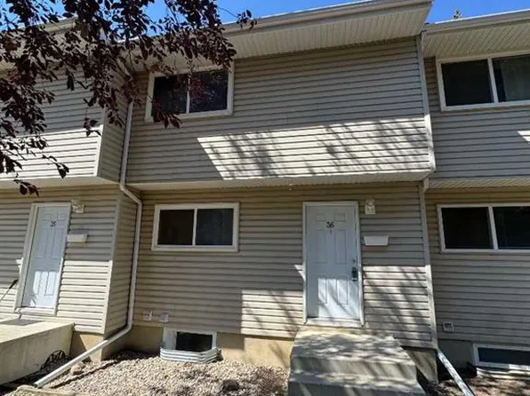 55 E Lemoyne Cres W #36, Lethbridge, AB T1K 4J7