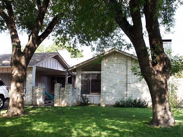 1st image of 9015 Quail Valley Dr #B