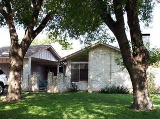 9015 Quail Valley Dr #B, Austin, TX 78758