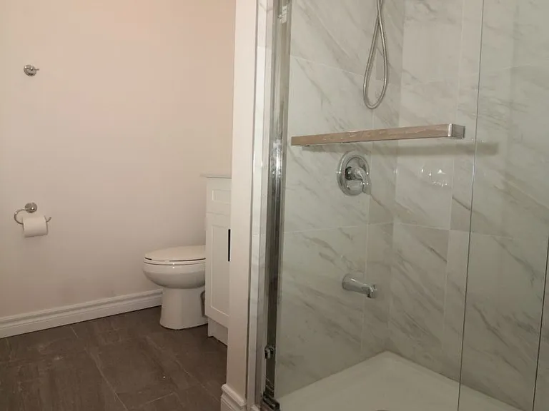 788 Broadview Ave #A — Photo 11