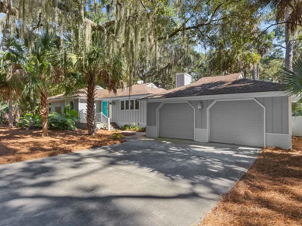 2631 Seabrook Island Rd, Johns Island, SC 29455