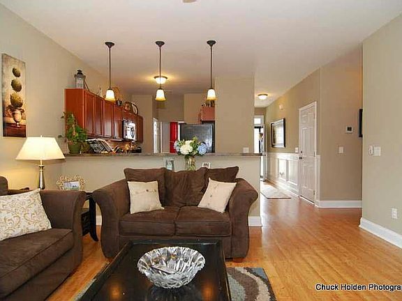 5th image of 411 Parkstone Ct