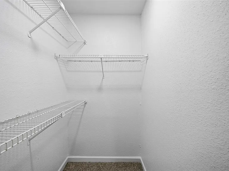 12703 Redfern Dr — Photo 16