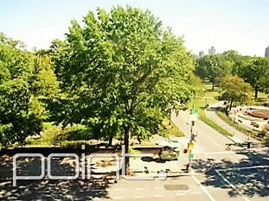 Rented by Point NYC | media 35