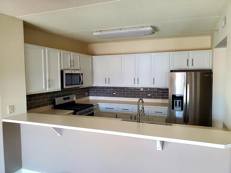 656 Pearson St #709 — Photo 4