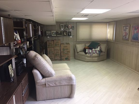 3rd image of 3707 W Wallen Ave