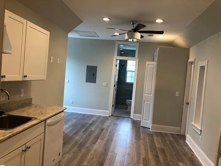 3114 Dunbar Ln #CARRIAGE HOUSE — Photo 10