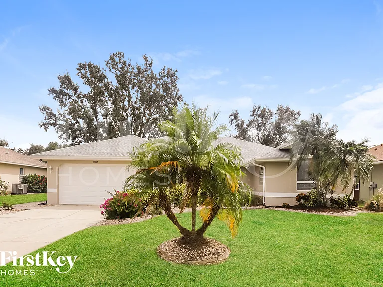 27065 Formosa Dr — Photo 1