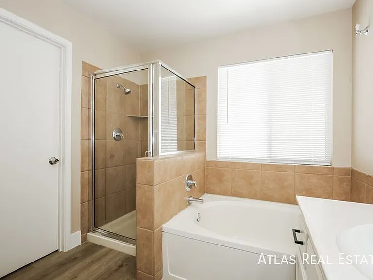 8328 Sky Canyon Ct — Photo 12