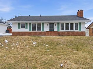 4209 S Paramount Rd, Bartonville, IL 61607