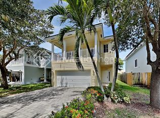 3123 NE 4th St, Homestead, FL 33033
