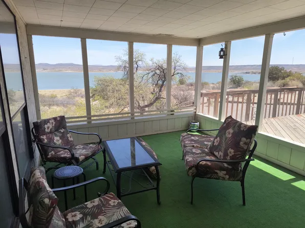 302 Rattlesnake Rd, Elephant Butte, NM 87935