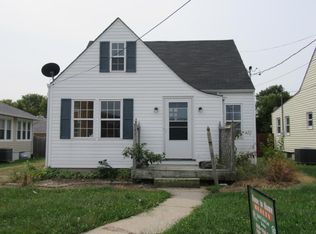 674 W North St, Marshall, MO 65340