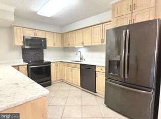 Lakeside Plaza Condo, Falls Church, VA 22041