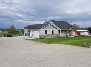 1255 Gamage Ln, Emmett, ID 83617