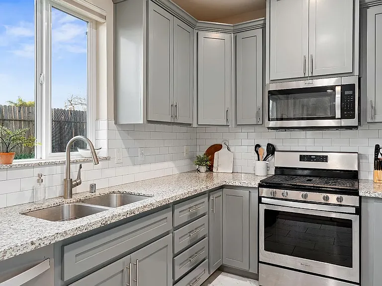 4501 Cyclamen Way #4501 — Photo 4