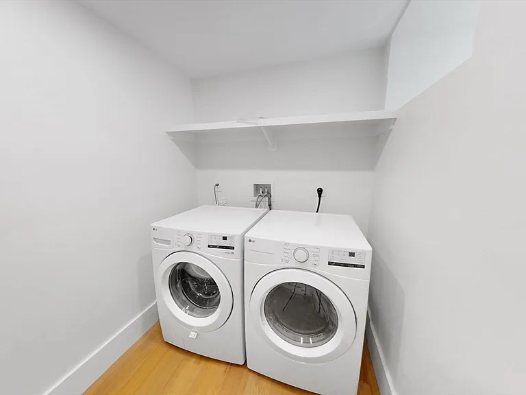 139 Sycamore St #A — Photo 22