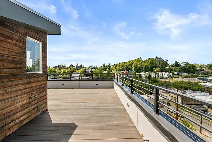 3908A S Hudson St — Photo 30