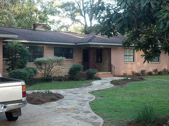 5th image of 2956 Noland St