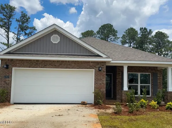 17817 Kelso Dr, Diberville, MS 39540