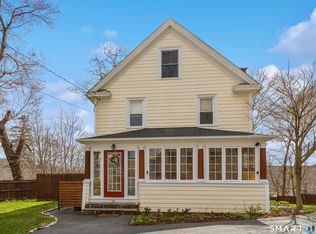 22 Summit St, Ivoryton, CT 06442
