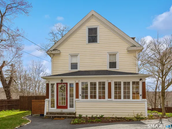 22 Summit Street, Essex, CT 06442