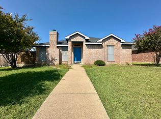6923 Todd Ln, Sachse, TX 75048