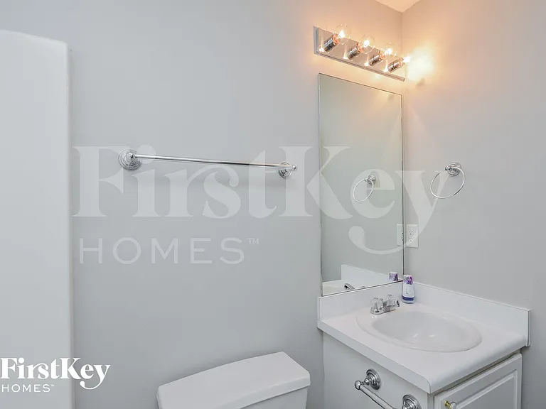 70 Fieldview Ln — Photo 13