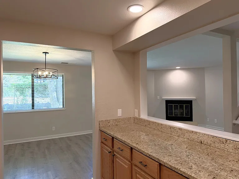 3585 S Gekeler Ln #121 — Photo 9