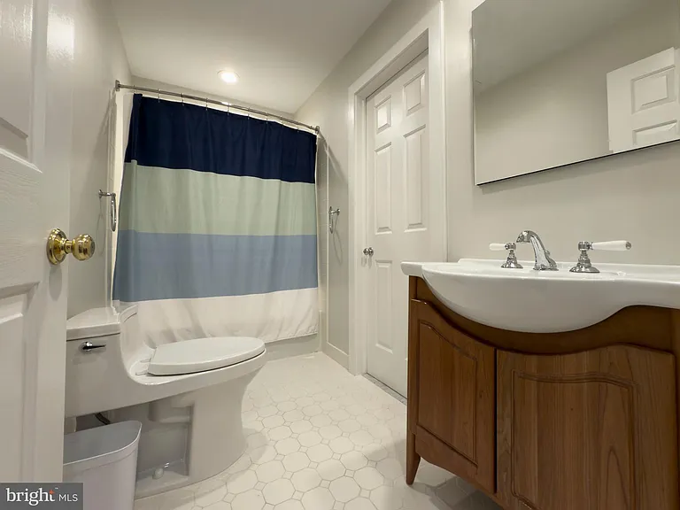 42 Greythorne Woods Cir — Photo 25