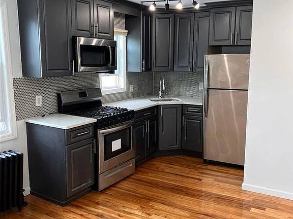 2nd image of 24020 Caney Rd
