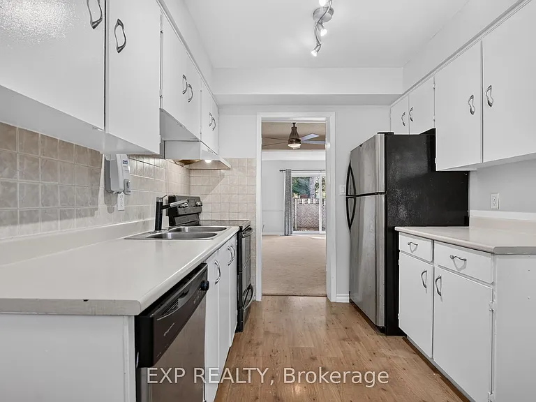 77 Linwell Rd #113 — Photo 10