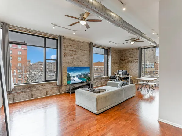 78 E Chestnut St APT 304, Columbus, OH 43215