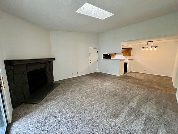 5th image of 903 S Zeno Way Unit 203