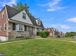 8635 Bridle Rd, Philadelphia, PA 19115