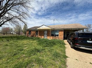 307 Grassy Lake Rd, Earle, AR 72331