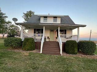 13525 N 750 East Rd, Danvers, IL 61732