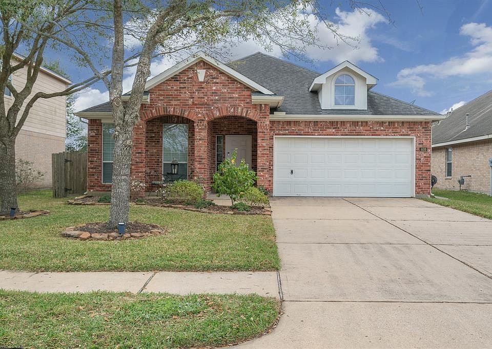 1st image of 409 Abbey Ln