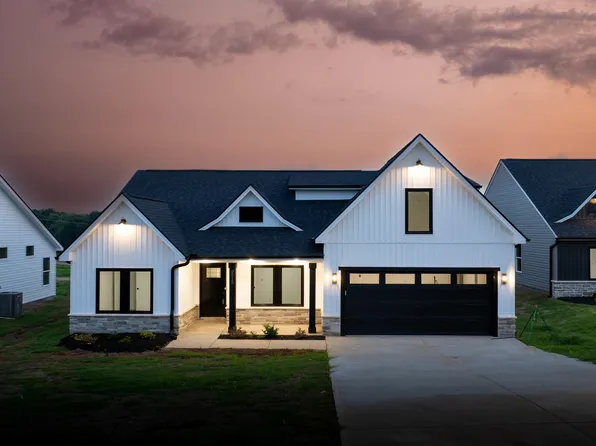 2015 Meadow Glen Ct, Chesnee, SC 29323