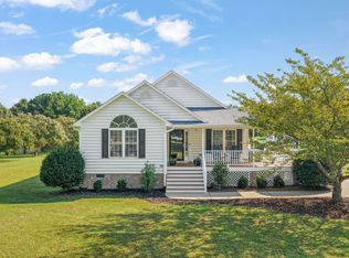 607 Stacy Ct, Efland, NC 27243