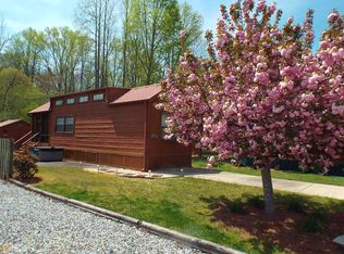 503 Elkmont Trl, Cleveland, GA 30528