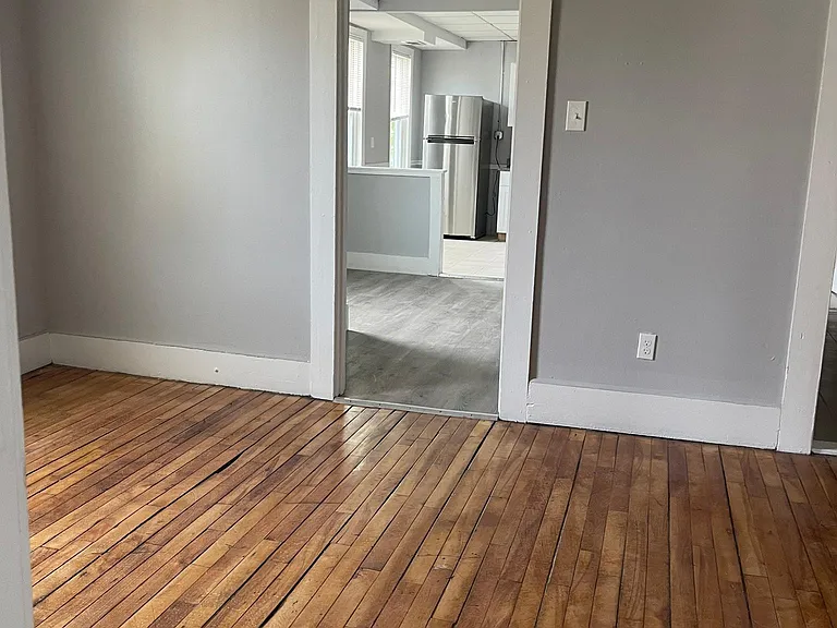 39 Birch St #5 — Photo 1