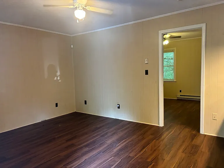 4295 Brownsboro Rd #4 — Photo 5