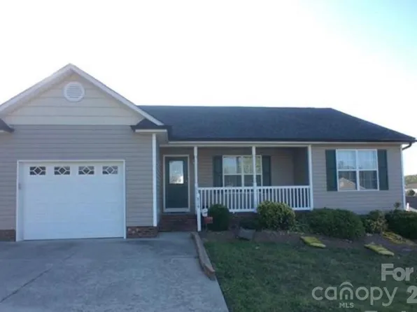 5119 Hildreth Ct, Concord, NC 28025